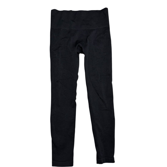 🖤 Spanx Look At Me Now Black Textured Leggings Size M 🖤 - Picture 1 of 5